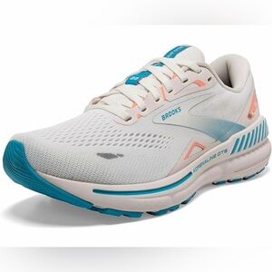 Brooks Adrenaline GTS 23 
Women’s Size 8.5